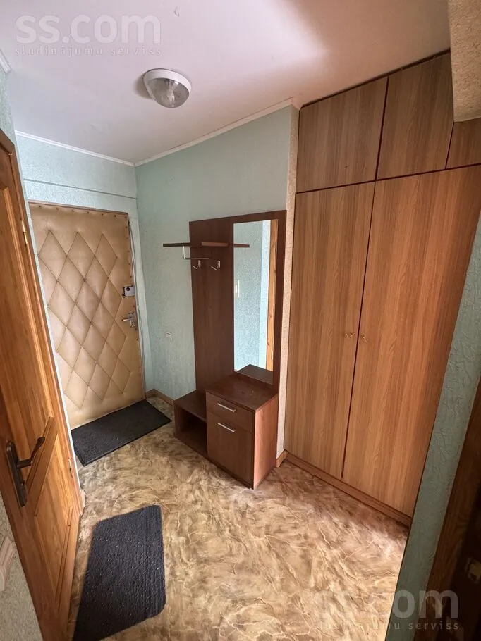 Esik - Apartment with Parking in Jugla, Riga