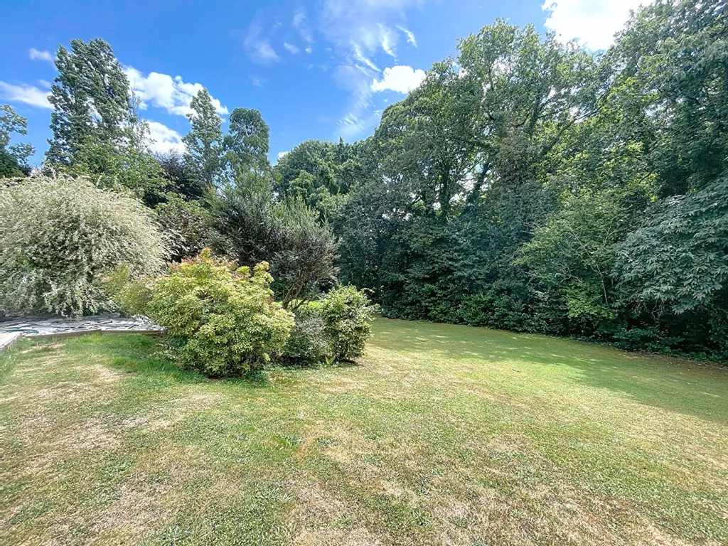 Jardin - Maison avec Piscine et Jardin à Dinan