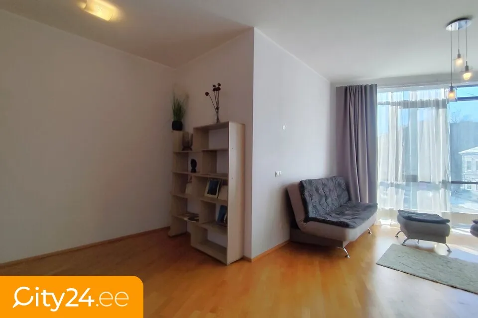 Elutuba - Spacious Apartment with High Ceilings in Riga Centre