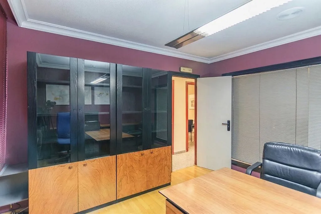 Bureau - Flat with Central Heating in Oviedo