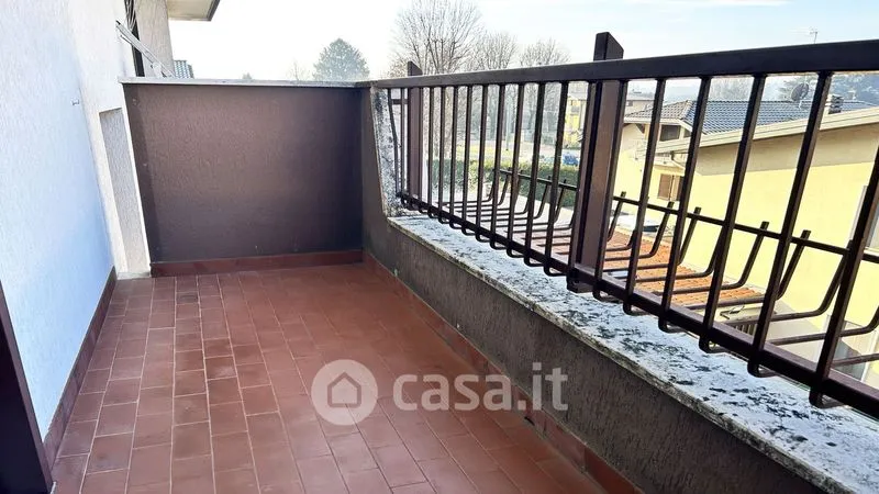 Rõdu - Bright Triplex with Balcony in Castiglione Olona