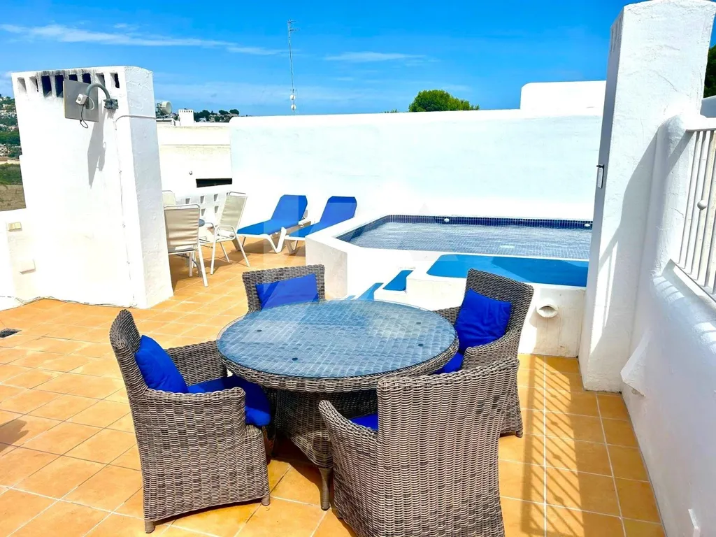 Terrass - Penthouse with Private Pool in Moraira
