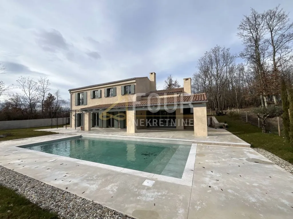 Piscina - Modern Detached House with Pool in Pazin