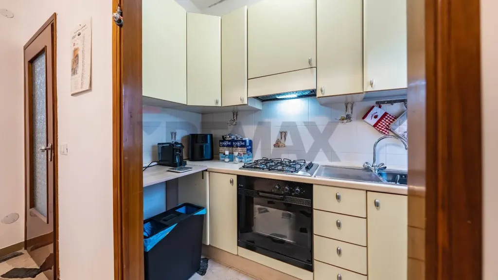 Köök - Rented Apartment with Garage in Ferrara