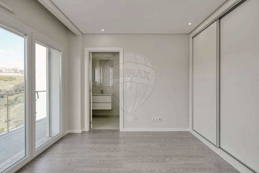 Chambres - Luxury Apartment with Panoramic Balcony in Odivelas