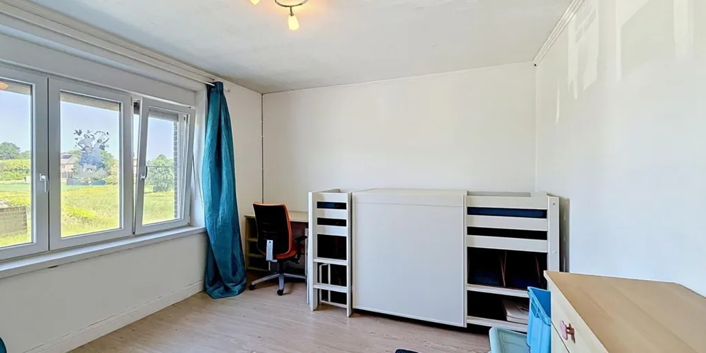 Magamistoad - House with Garden in Luingne, Hainaut