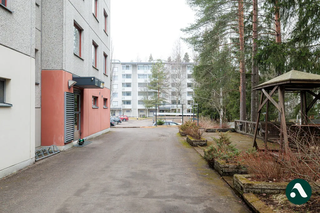 Välivaade - Bright Apartment with Balcony in Hervanta, Tampere