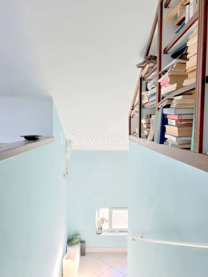 hallway_entrance