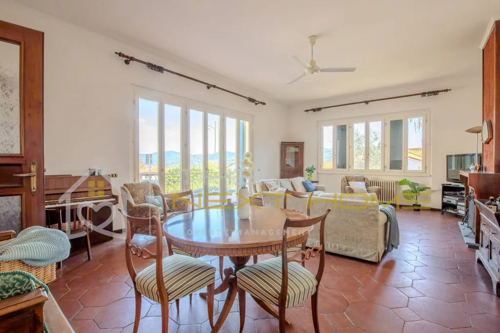 Dining Room - Panoramic Villa with Garden in Bagno a Ripoli