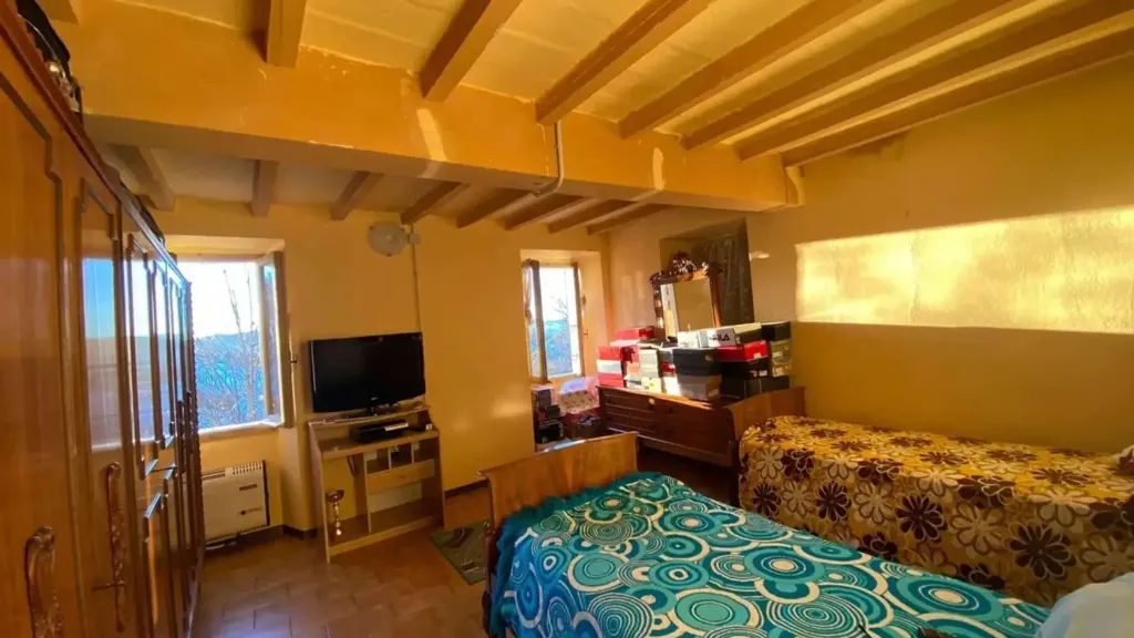Magamistoad - Terraced House with Panoramic View in Casina