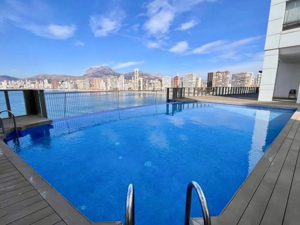 Piscina - Luxury Flat with Sea View in Benidorm