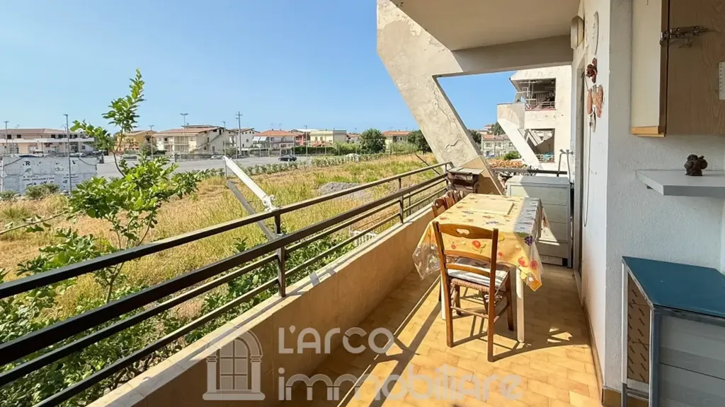 Balkon - Trilocale with Balcony in Scalea