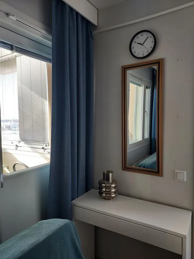 Magamistoad - Renovated Apartment with Balcony in Helsinki
