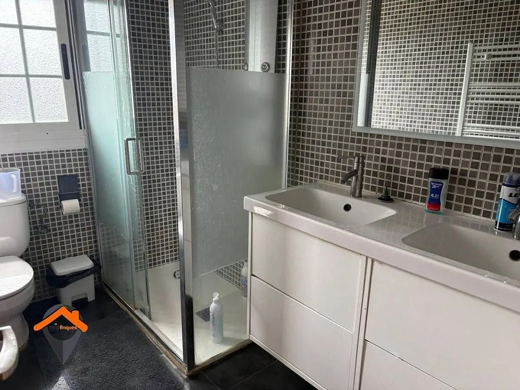 Salles de bain - House with Garage in Sabadell