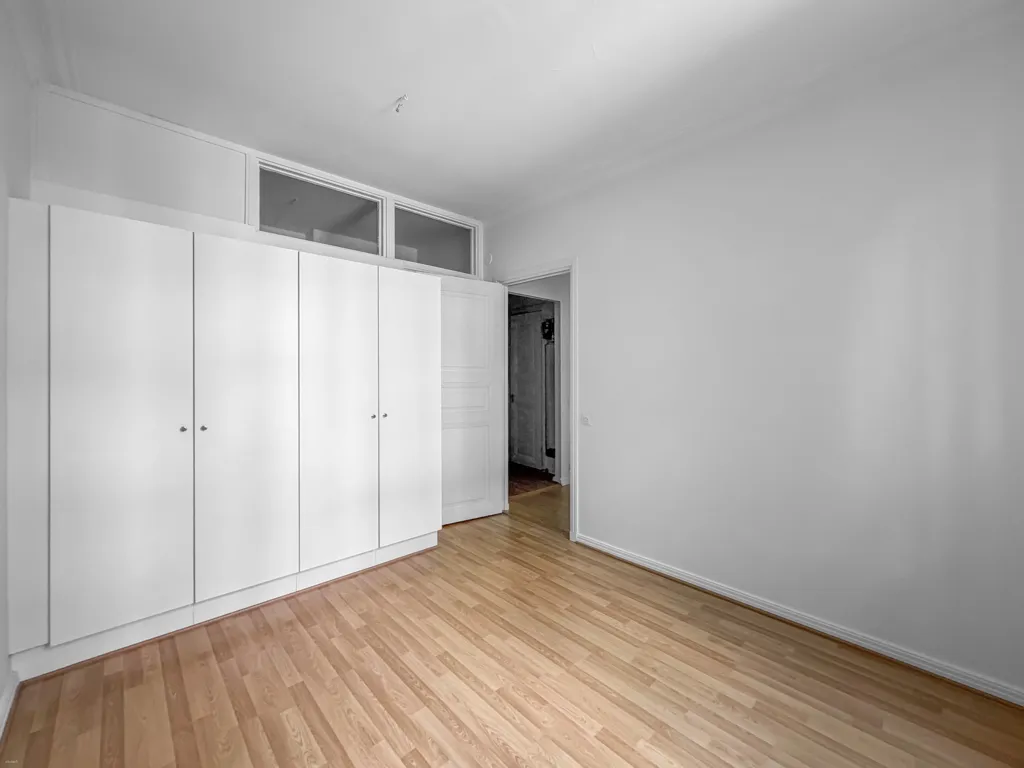 Pièces - Bright Two-Bedroom Apartment with Sea View in Ullanlinna