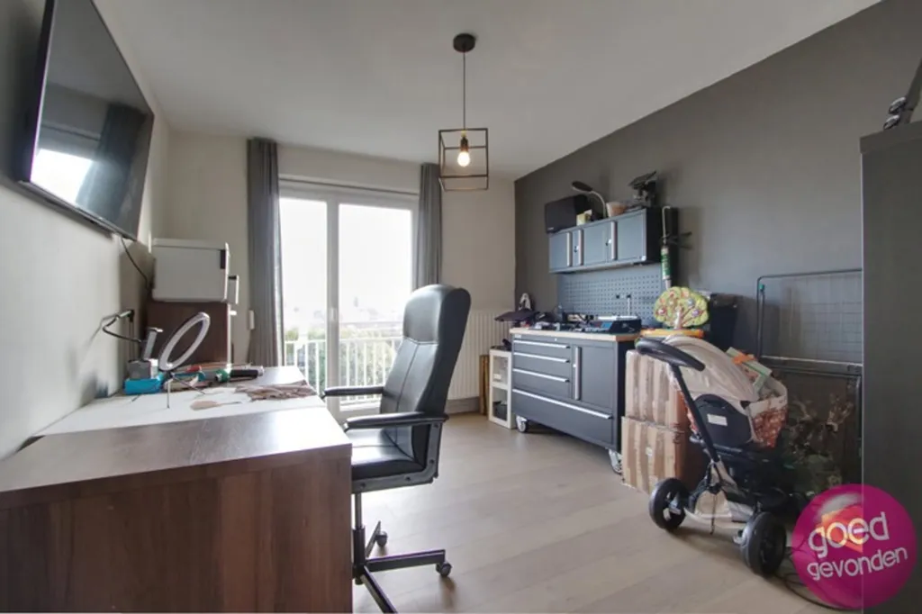 Bureau - Appartement avec terrasses et garage à Tongeren-Borgloon