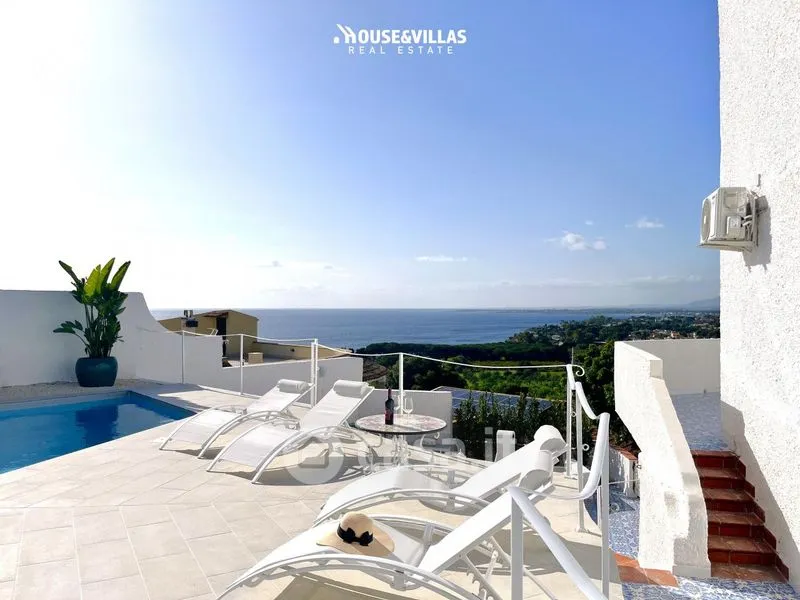 Bassein - Villa with Sea View Pool in Siracusa