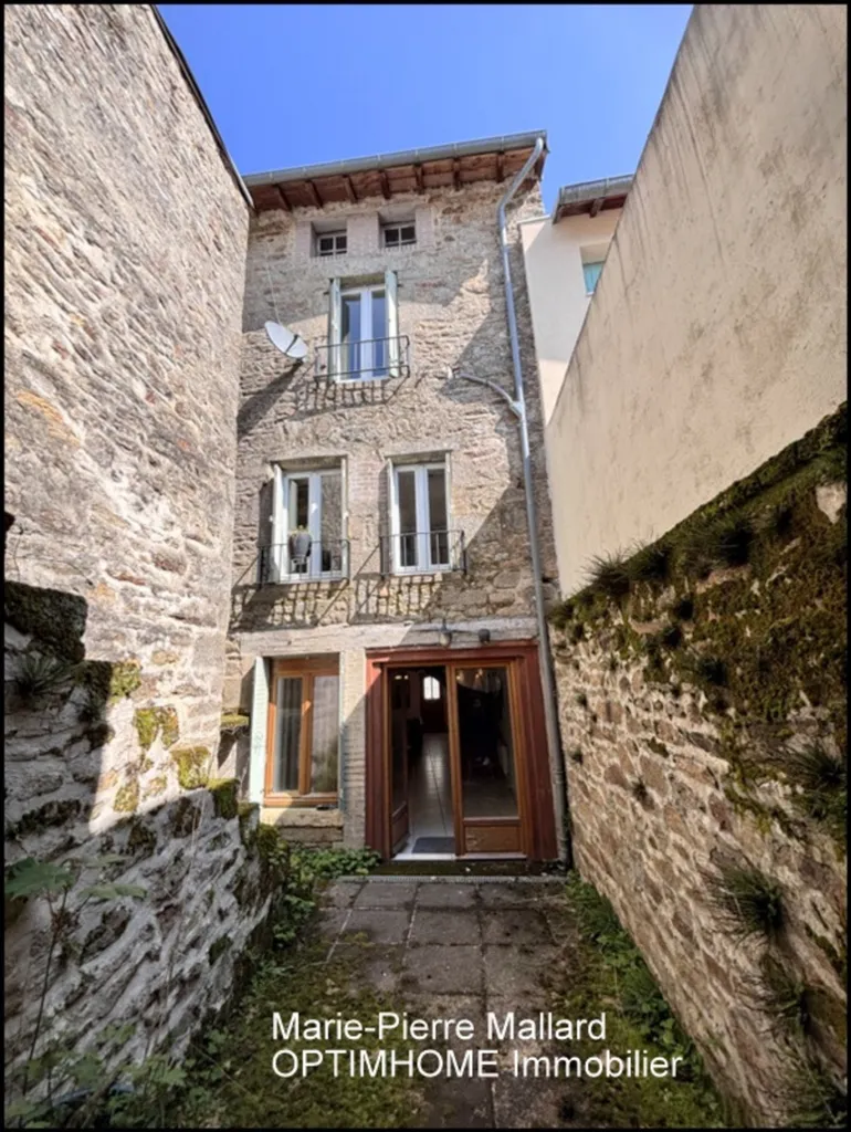 Extérieur - Maison de Ville Rénovée avec Jardin à Saint-Jean-de-Maurienne