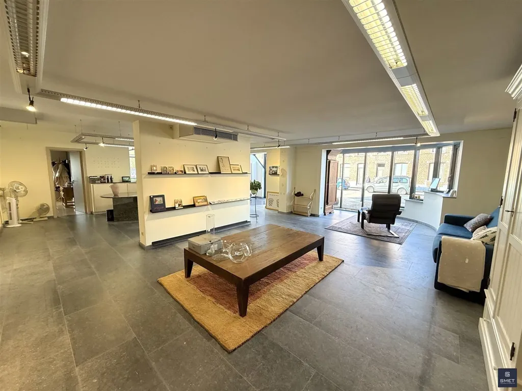 Soggiorno - Residential with Commercial Space in Melsele