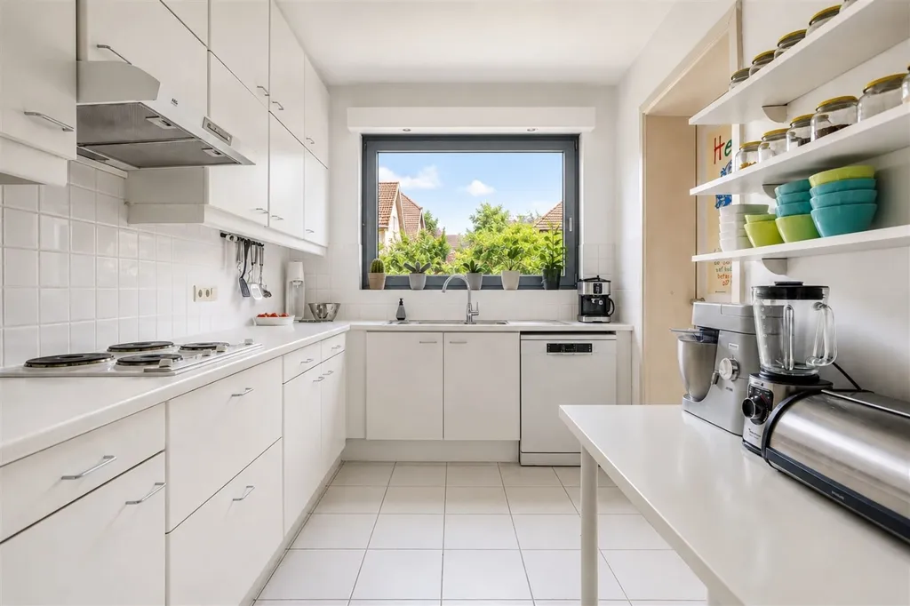 Cuisine - Maison Rénovée avec Jardin à Edegem