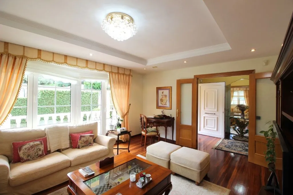Elutuba - Chalet with Mountain Views in Caxidi, Parres