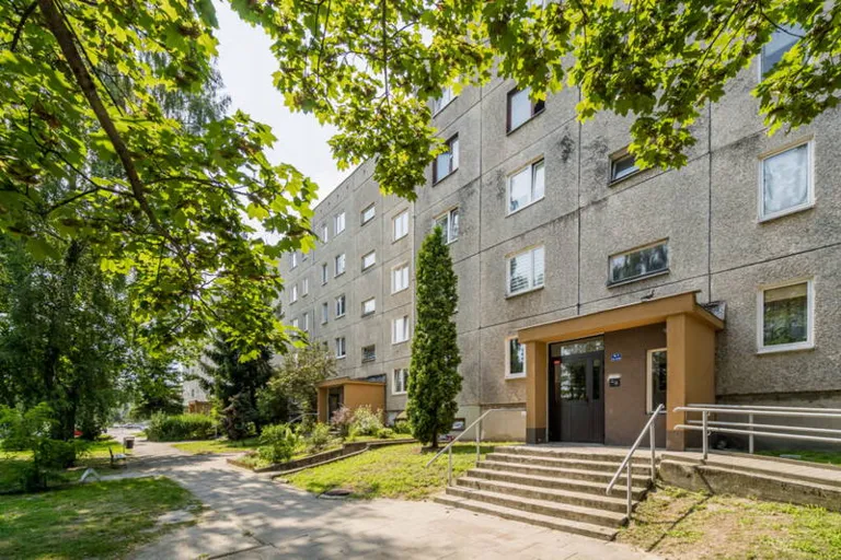 Apartment with East-West Orientation in Góra Kalwaria