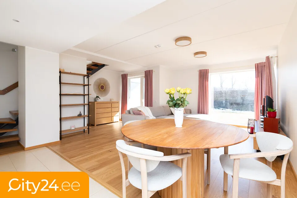 Dining Room - Apartment with Sauna in Haabneeme