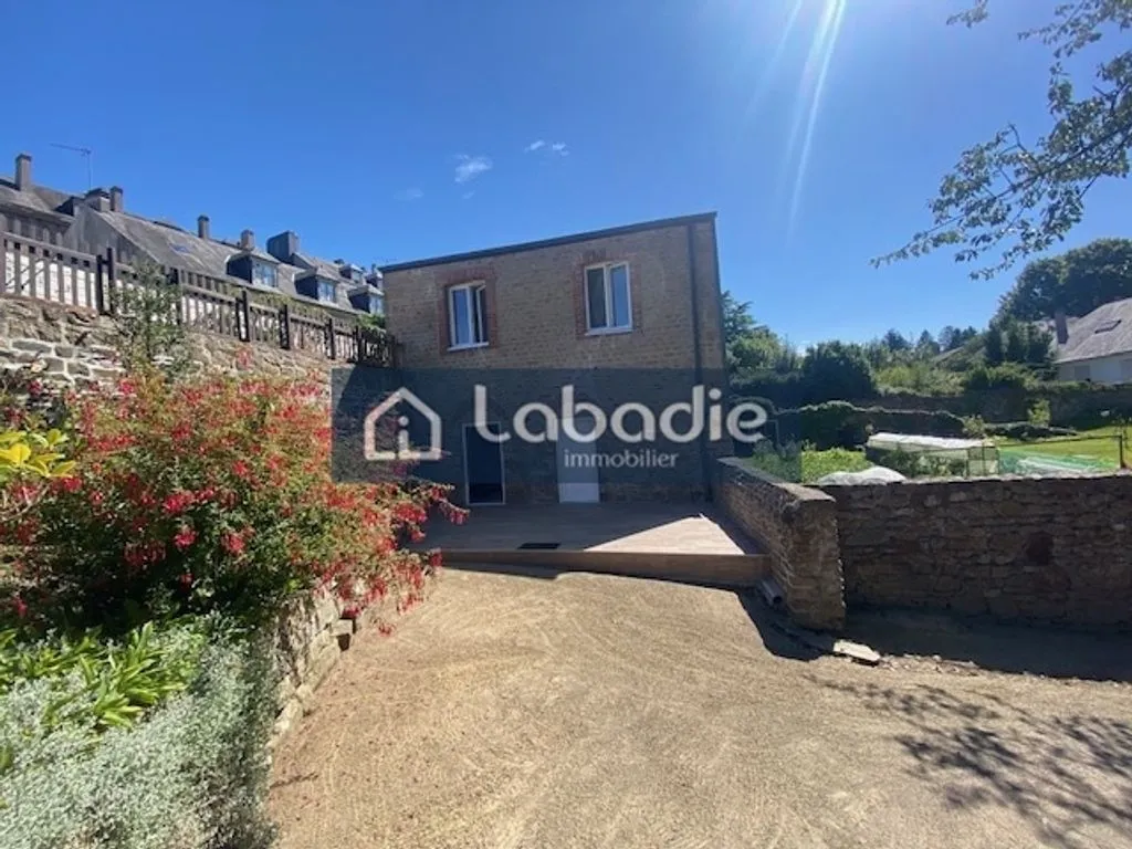 Aed - Luxury House with Pool in Vire