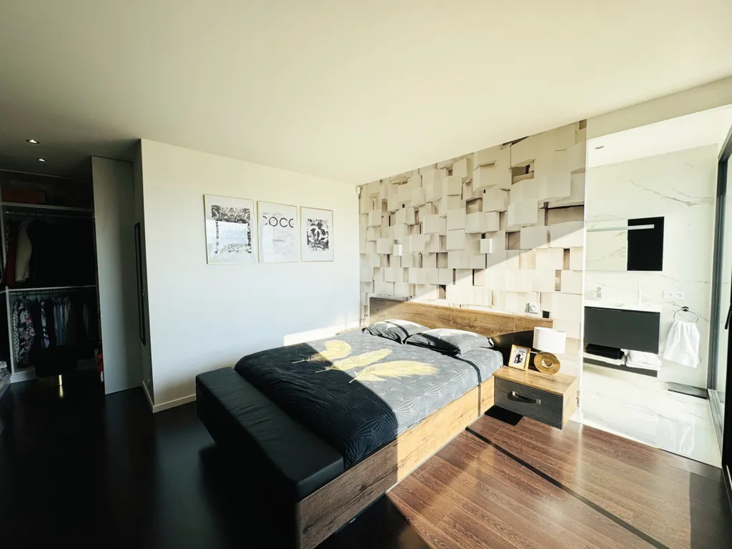 Camere da letto - Architectural Villa with Pool in Saint-Jean-de-Moirans