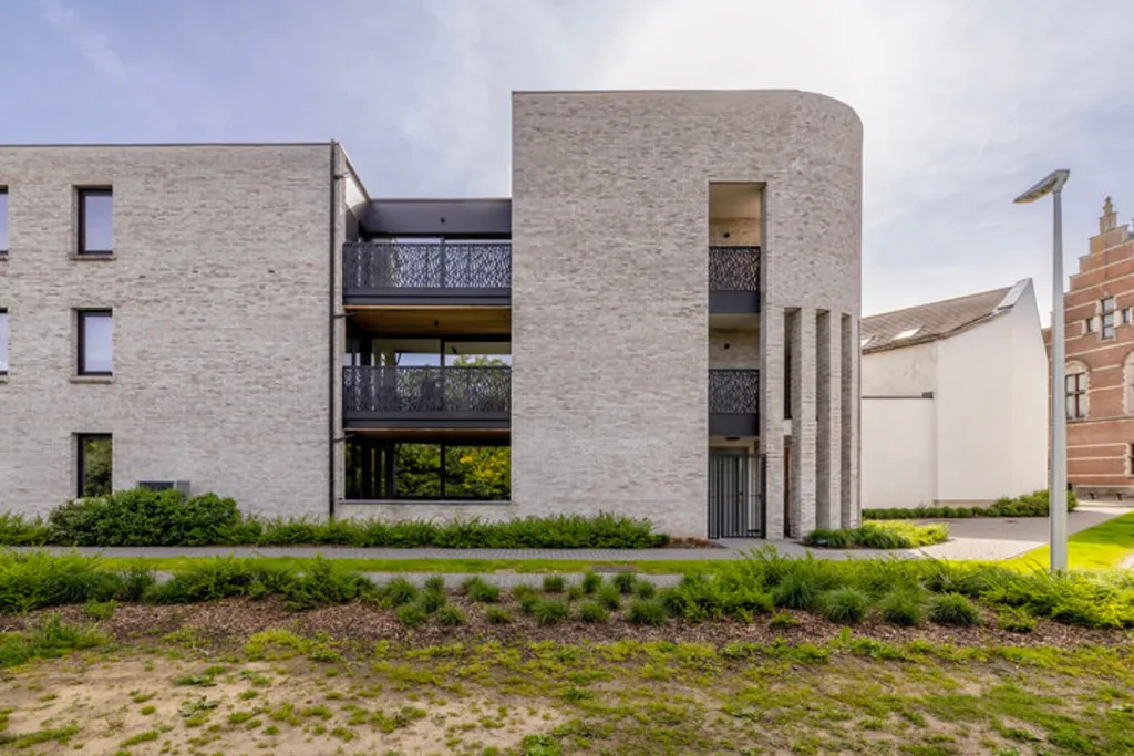 Välivaade - Energy-Efficient Apartment with Terraces in Kessel