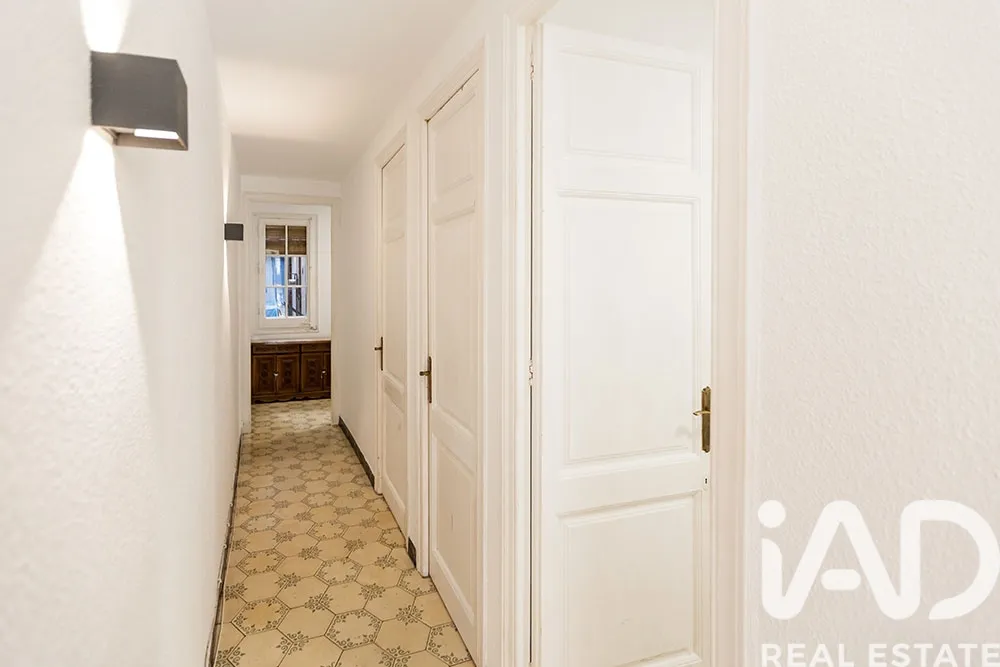 Ingresso - Apartment with Original Charm in Eixample, Barcelona