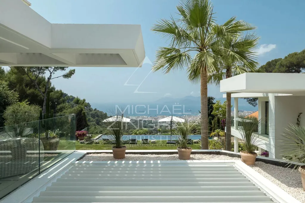 Terrasse - Villa de luxe avec vue mer à Cannes