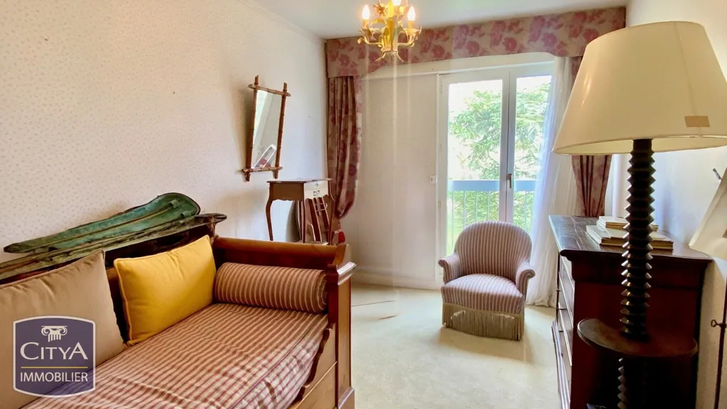 Chambres - Appartement 3 Pièces avec Balcon et Vue Dégagée à Alençon