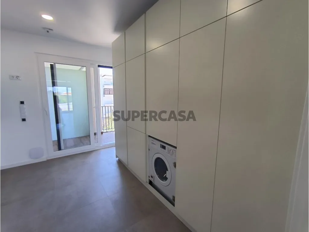 Buanderie - New Development Apartment with Terrace in Almada