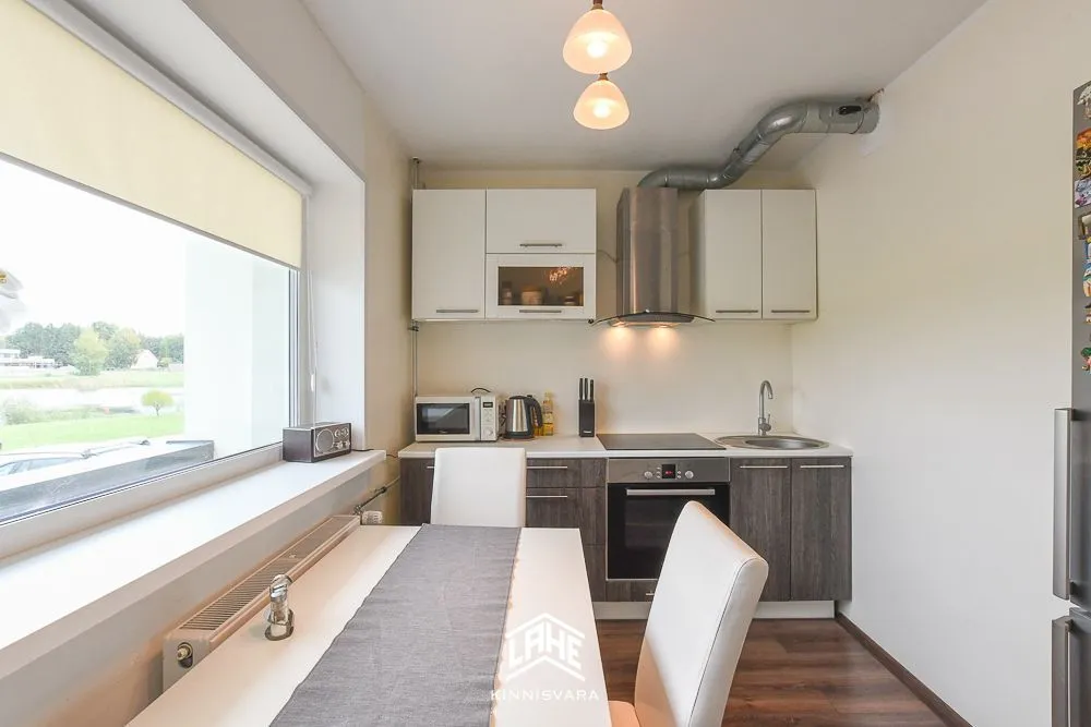Küche - Renovated Apartment with Balcony in Kõrveküla
