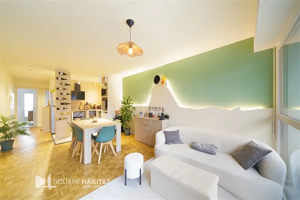 Séjour - Appartement Refait à Neuf à Proximité du Centre à Pau