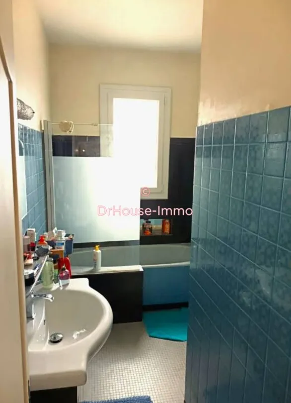 Bathrooms - Mixed-Use Building with Commercial Space in Excideuil
