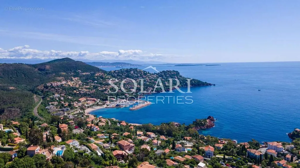 Õhuvaade - Constructible Plot with Sea View in Estérel