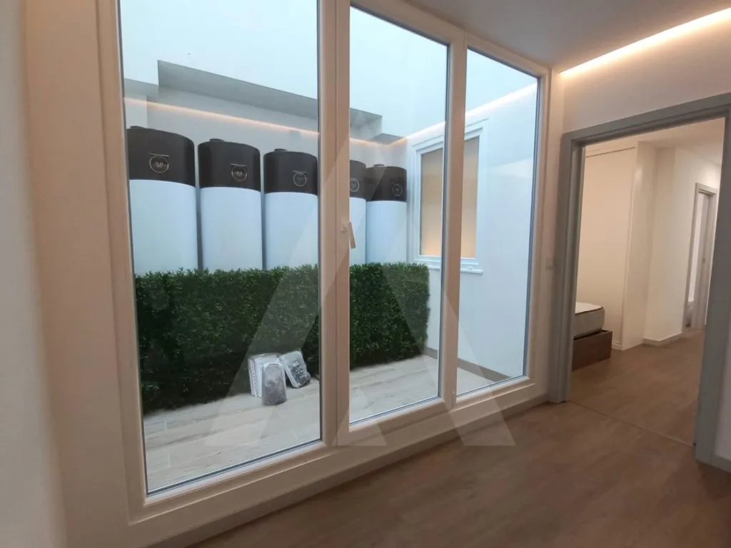 Esik - Furnished Flat with City View in Aveiro Centre