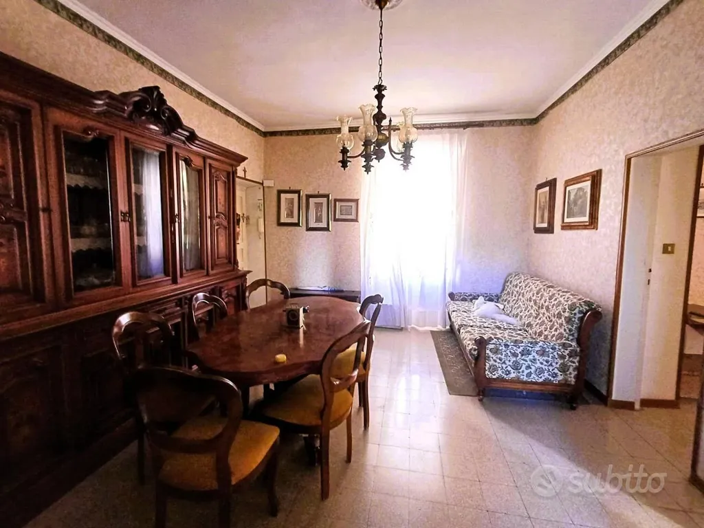 Sala da pranzo - Bright Apartment with Balcony in Caprarola
