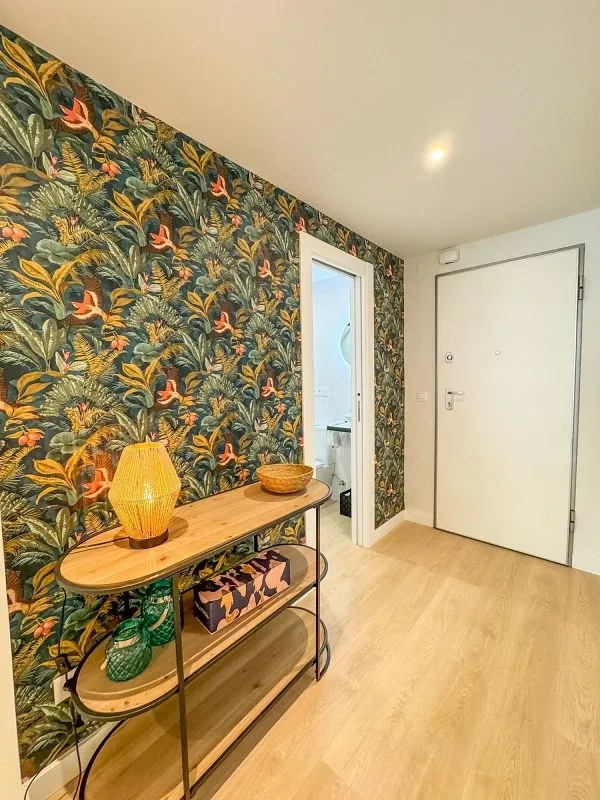 Esik - 3-Bed Apartment with Terrace in Santa Pola Centre