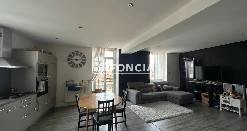 Elutuba - Spacious Flat in Hyper Centre Izeaux