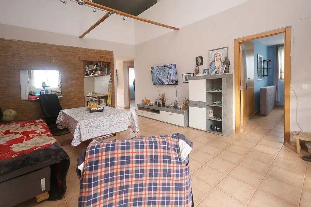 Séjour - Chalet with Balcony View in Montroy