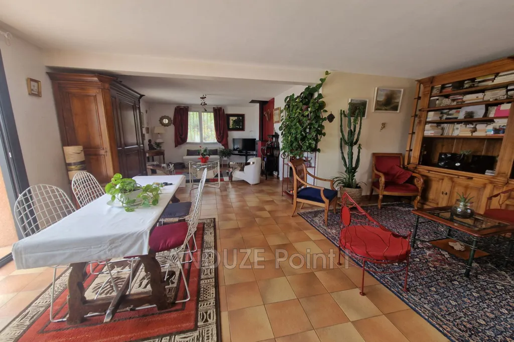 Salle à manger - Villa Luxueuse avec Piscine à Anduze