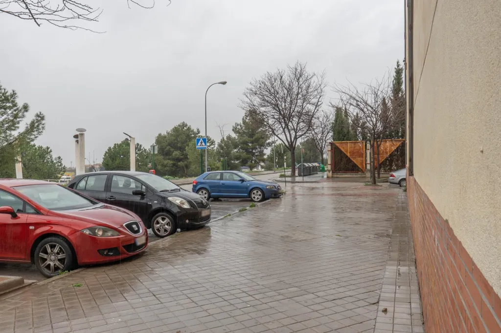 Välivaade - Duplex with Garage in Alcalá la Real, Granada