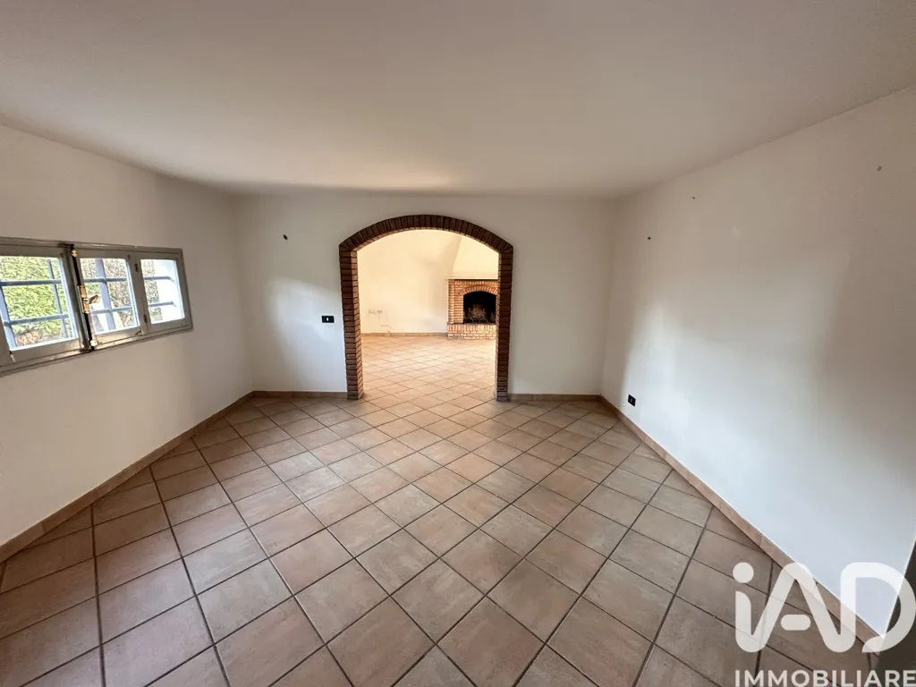 Pièces - Rustic Villa with Garden in Finale Emilia