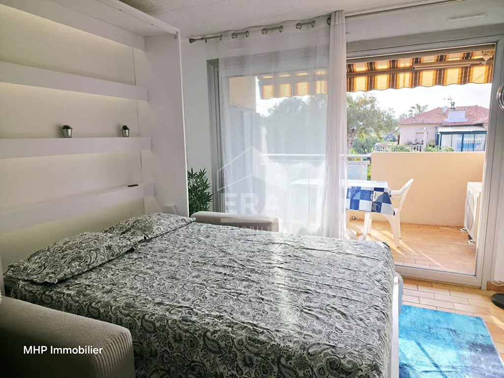 Camere da letto - Studio with Balcony in Antibes