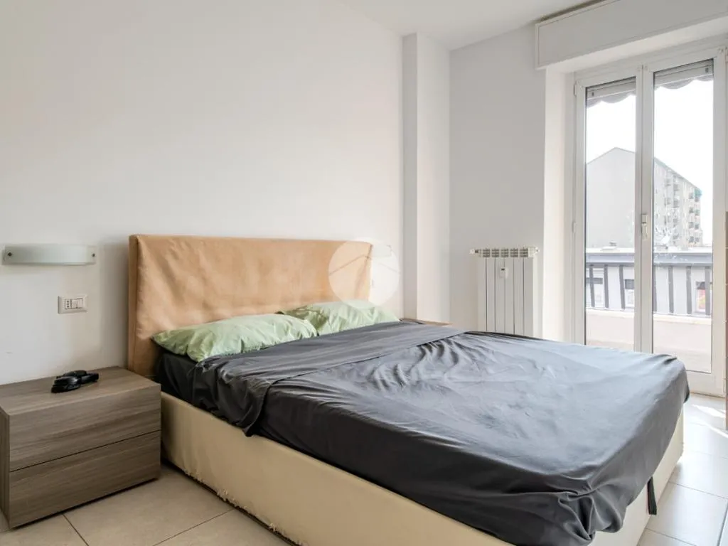 Magamistoad - Rearranged Triplex with Balcony in Milan