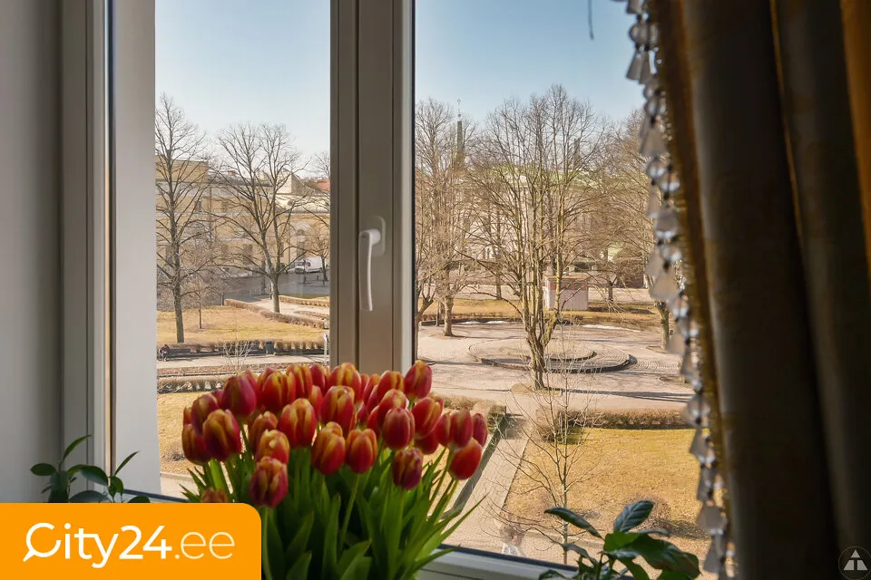 Stanze - Historic Apartment with Park View in Riga Centre