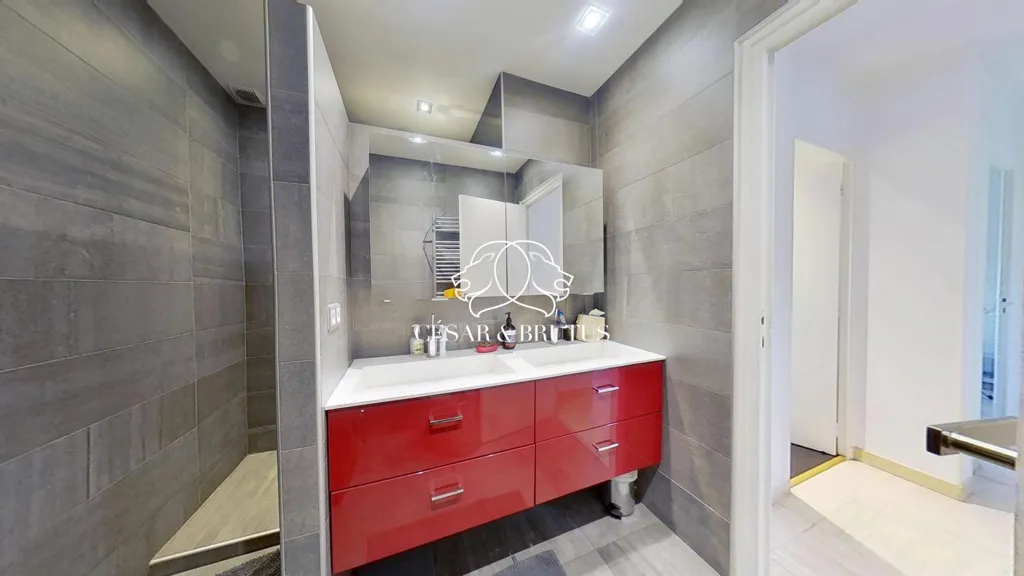 Vannitoad - Luxury Duplex Flat with Panoramic Terrace in Tassin